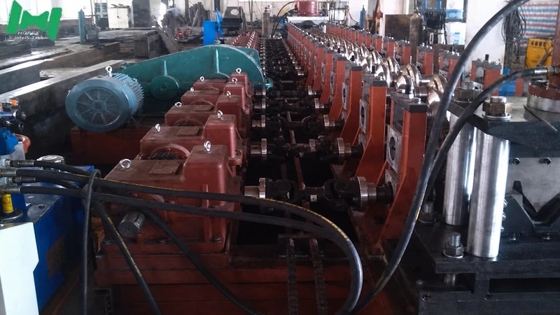 PLC controlled drive system of the automatic guardrail line