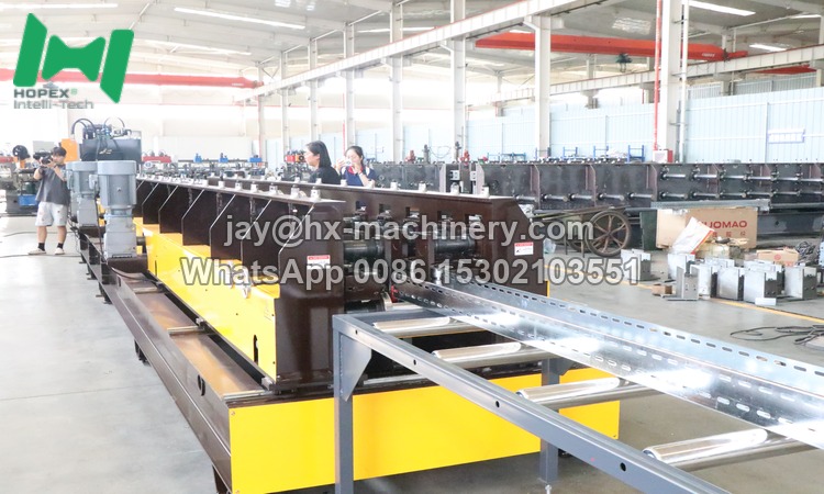 50-450Cover machines for making cable trays