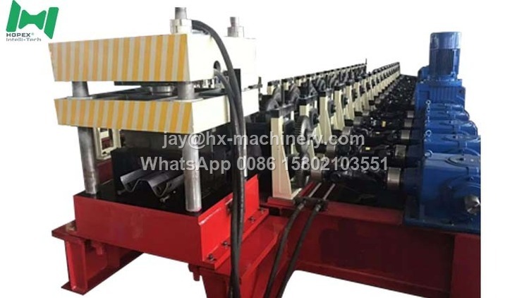 highway guardrail roll forming machine